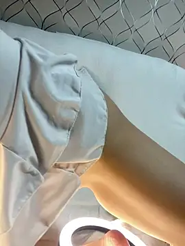 SelenaFoxy online show from February 1, 2026, 5:55 pm