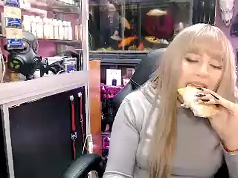 TamySweetness online show from February 21, 2025, 3:10 pm