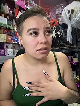 TamySweetness online show from October 17, 2025, 6:32 pm