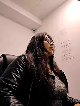  lilith heavy online show from September 21, 2025, 9:11 am