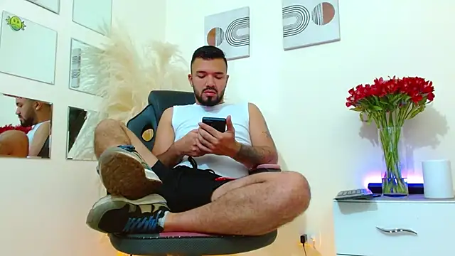 Snapshot of mathew_vidal1 chatting on October 10, 2025, 10:20 pm mathew vidal1 online show from October 10, 2025, 10:20 pm