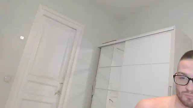 Marselle Laker online show from December 22, 2024, 9:33 am