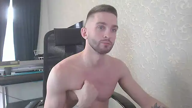 Marselle Laker online show from February 5, 2025, 9:36 am