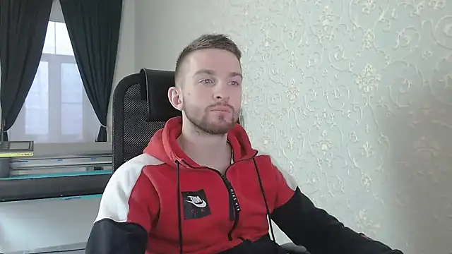 Marselle Laker online show from November 23, 2025, 11:54 am