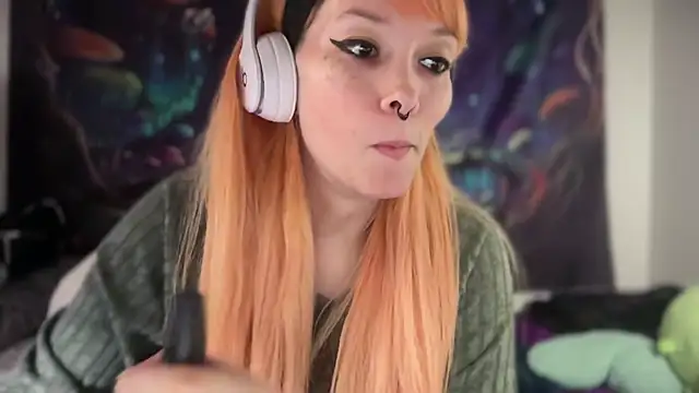 Snapshot of FRRANNKIE chatting on February 13, 2026, 10:50 pm FRRANNKIE online show from February 13, 2026, 10:50 pm