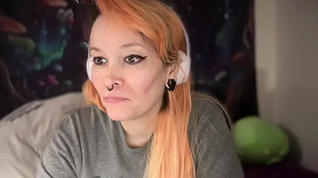 Snapshot of FRRANNKIE chatting on February 17, 2026, 5:59 am FRRANNKIE online show from February 17, 2026, 5:59 am