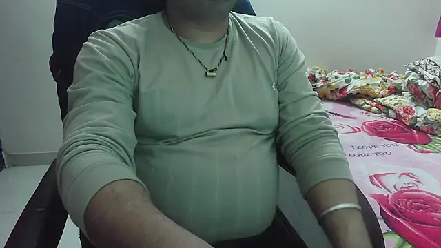 rentarob online show from February 25, 2025, 6:20 pm