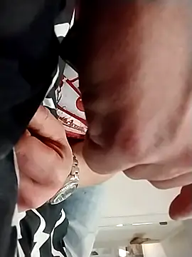 JRock69nKzoo online show from January 6, 2026, 8:56 pm