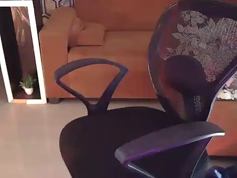 shivi moto online show from October 10, 2025, 6:56 am