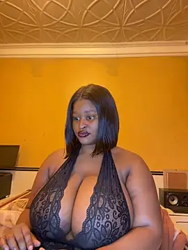 Snapshot of KnockoutBestie chatting on November 24, 2025, 8:19 pm KnockoutBestie online show from November 24, 2025, 8:19 pm