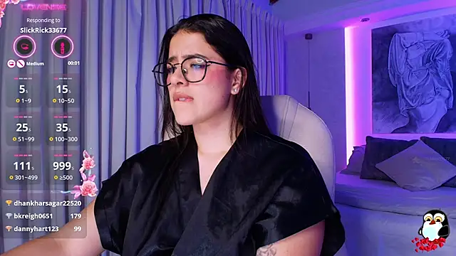 nathalie rivers online show from February 11, 2025, 9:42 am