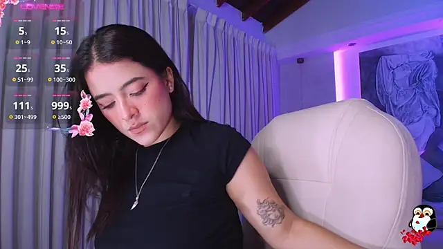 nathalie rivers online show from February 19, 2025, 3:28 am