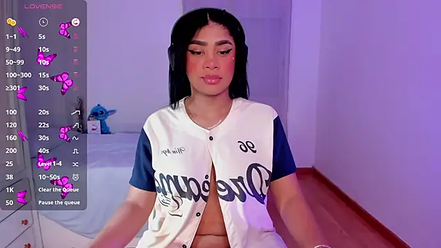 briana walker online show from March 14, 2025, 6:50 pm