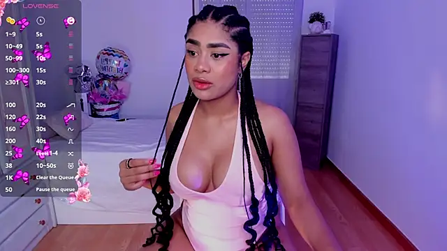 briana walker online show from September 21, 2025, 11:01 am