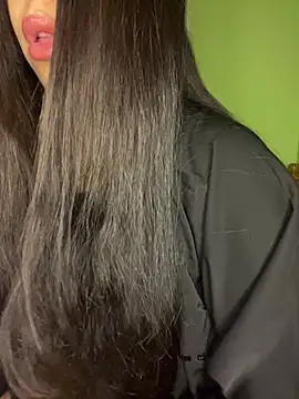 Mayacrayzi online show from February 1, 2026, 10:36 am