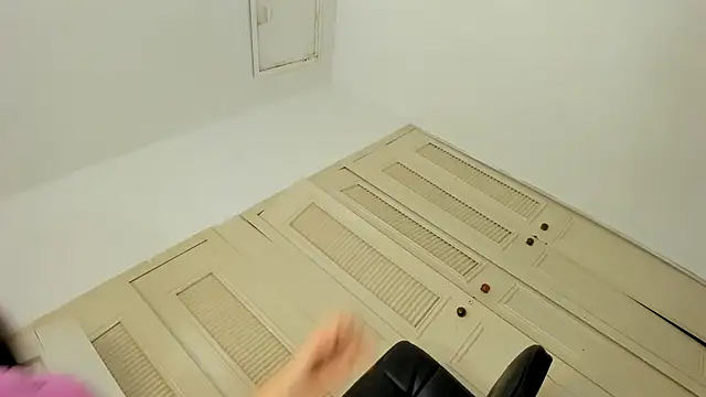 MissCarolinne online show from January 11, 2025, 1:16 am