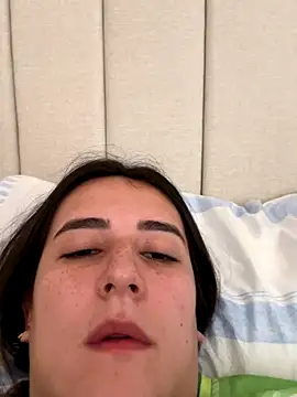 Hanna86 online show from December 14, 2025, 1:38 pm