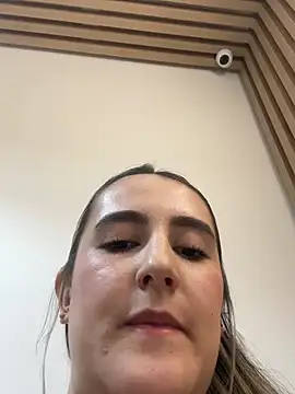 Hanna86 online show from April 28, 2026, 5:40 pm