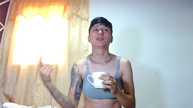 Tamarahryan online show from January 10, 2025, 3:06 pm