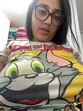 croftsmila online show from September 30, 2025, 2:27 am