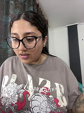 croftsmila online show from March 5, 2026, 11:56 pm