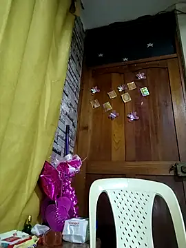 WanOn3Fanny online show from February 23, 2025, 10:28 am