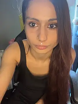 LaPetitechienne1 online show from January 21, 2025, 8:19 am