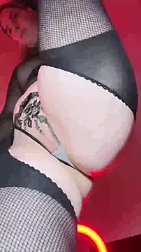 Snapshot of KissMissAngela chatting on November 28, 2025, 7:38 pm KissMissAngela online show from November 28, 2025, 7:38 pm