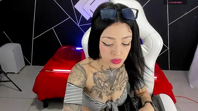 farichell online show from January 29, 2025, 7:53 pm