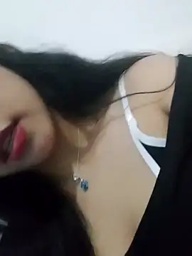 Umaru uwu online show from November 10, 2025, 3:16 am