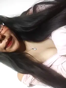 Umaru uwu online show from November 17, 2025, 4:29 am