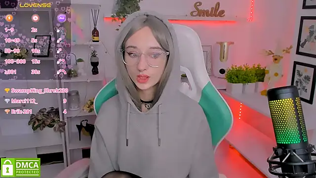 Katia Kim online show from February 15, 2025, 9:38 am