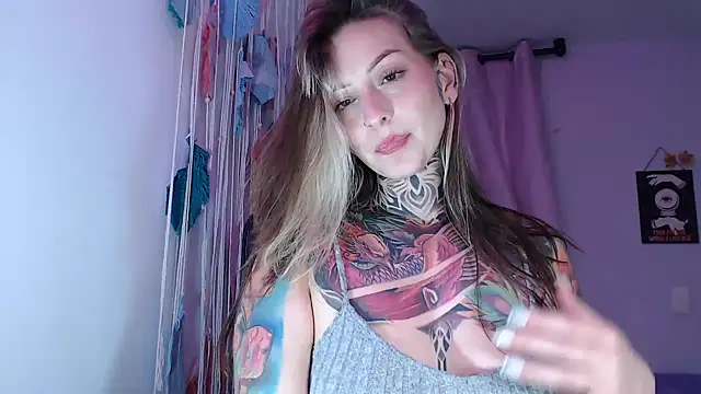 Snapshot of agatha_ink3 chatting on December 22, 2024, 5:12 am agatha ink3 online show from December 22, 2024, 5:12 am