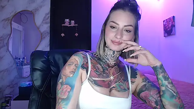 Snapshot of agatha_ink3 chatting on March 8, 2026, 2:48 am agatha ink3 online show from March 8, 2026, 2:48 am