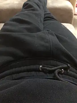 MoochedTape online show from December 4, 2024, 6:28 pm