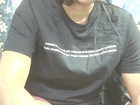 Snapshot of Supriya201 chatting on April 11, 2026, 4:00 pm Supriya201 online show from April 11, 2026, 4:00 pm