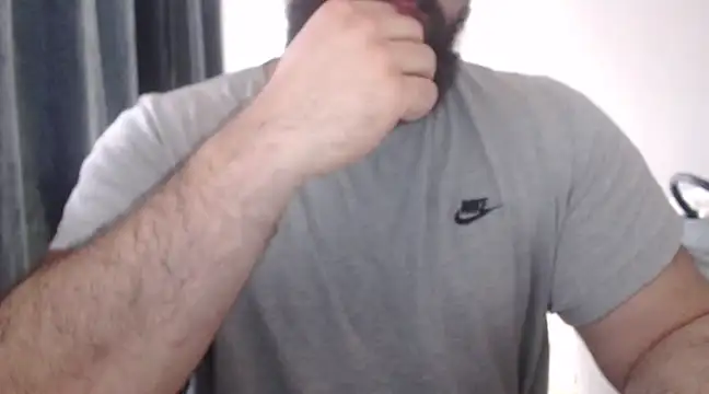 hugemachohandsome online show from March 2, 2025, 9:10 am