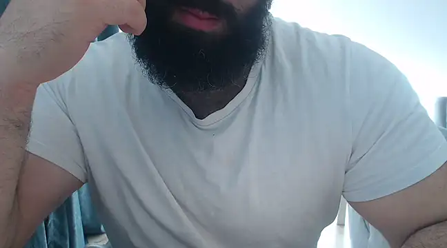 hugemachohandsome online show from March 7, 2025, 2:34 pm