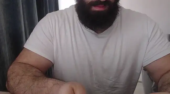 hugemachohandsome online show from March 10, 2025, 7:21 am