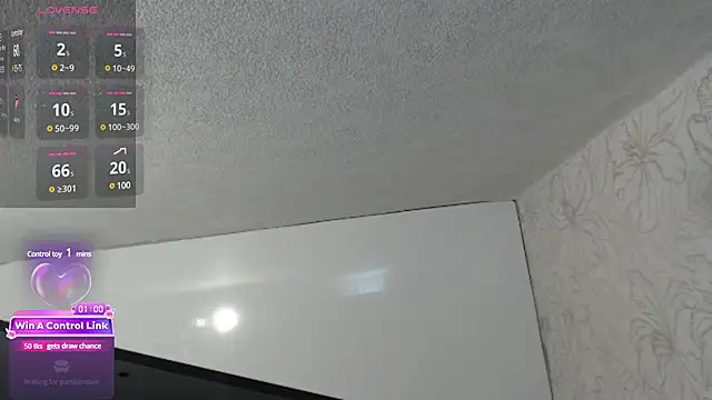 Snapshot of LaraStone__ chatting on February 2, 2025, 8:41 pm LaraStone   online show from February 2, 2025, 8:41 pm