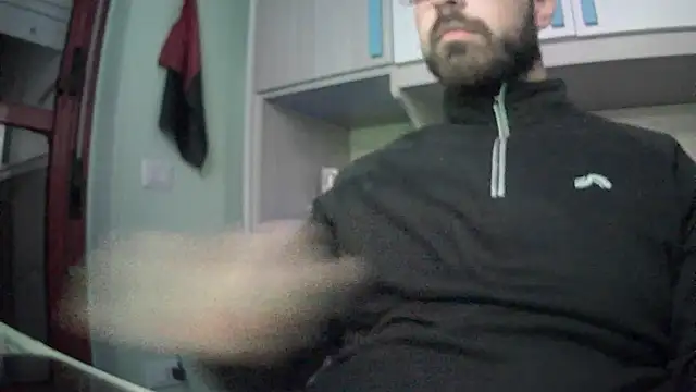 michele1500 online show from November 26, 2025, 4:52 pm