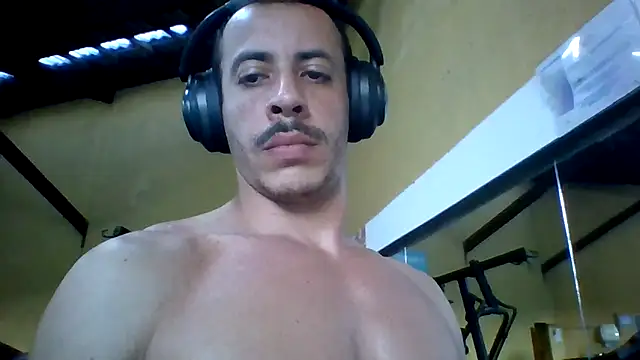 MachoScorpionCaralho online show from May 9, 2026, 8:25 pm
