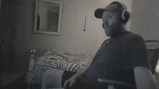 33ENG online show from April 24, 2026, 12:13 am