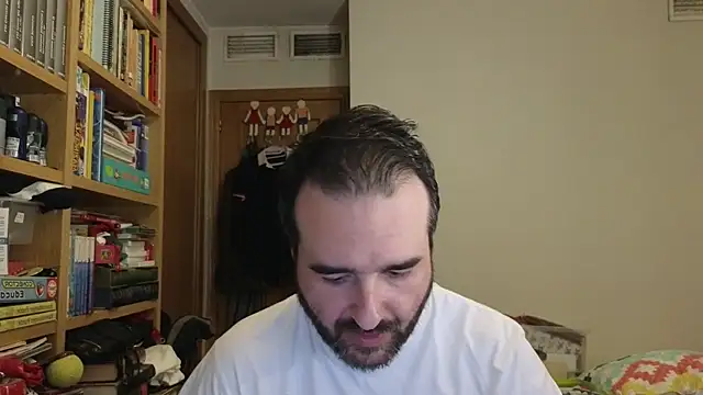 curiosillo83 online show from June 9, 2026, 4:07 pm