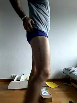 jouet75 online show from December 21, 2025, 3:30 pm