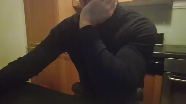 jouet75 online show from January 5, 2026, 7:06 pm