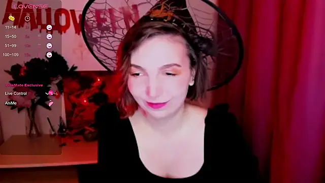 KindHazelHere  online show from October 30, 2025, 8:38 am