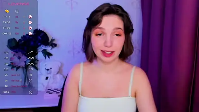 KindHazelHere  online show from January 14, 2026, 12:16 am