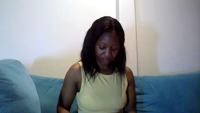 Snapshot of Hardnipples8 chatting on April 27, 2026, 11:03 pm Hardnipples8 online show from April 27, 2026, 11:03 pm