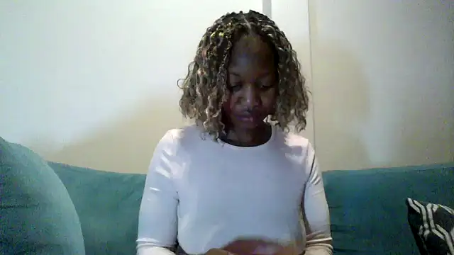 Snapshot of Hardnipples8 chatting on May 13, 2026, 11:11 pm Hardnipples8 online show from May 13, 2026, 11:11 pm